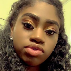 Meet your Posher, Kia